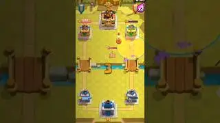 Scariest looking ice spirit #clashroyale #shorts