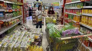 ซื้อขนมไว้แจกวันเด็ก ￼#อุ๋งอิ๋งเพชรบ้านแพง 