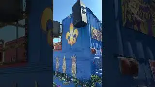 🎶💥 | 🔊 20,000 Watt Sound System on the Sound Minds Madrigras  Float?!  360&deg; Walk Around 🎶🔥 #Shorts