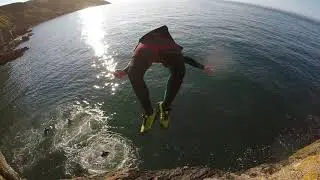Pigeons Cove Cliff Jumping