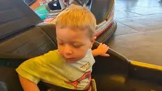 Bumper Cars!! Zak and Daddy vs Kayla Zoe and Jake 😁