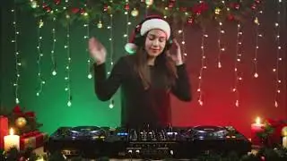 🎄🔥 Live Christmas Electronic DJ Set 🎧⚡ Festive beats, holiday vibes, neon lights, dance all night