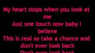 Katy Perry - Teenage Dream + Lyrics
