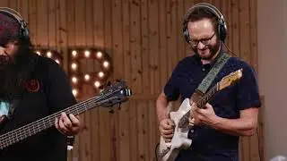 Episode 111 - Earth Radio (Live at Overneath Creative Collective)