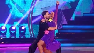 Samantha Steenwijk DWTS Liveshow 1 Salsa
