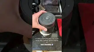 Outpeak auto vacuum feature | coffee bean storage