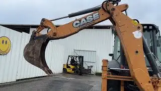 Tractopelle Case 580 ST