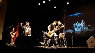 White Riot - Rumble Pit (The Clash cover) Live in Brussels 2017