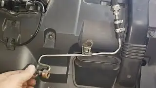 Снятие трубки давления выхлопных газов рено Меган 4 2021г, к9к 876 с AdBlue. Ошибка DTC047195