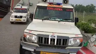 Ac ambulance services Road ambulance train ambulance 9990228876 new Delhi railway station Ambulance