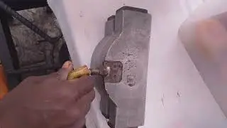 Saki iron meatpie mould (00958413440)