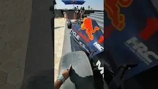 Redbull F1 Car! Carbon fiber Super Lightweight moving with one finger!
