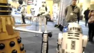 R2D2 freaks at Dalek  at Toronto Comicon