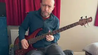 Bass cover of Charmless man by Blur
