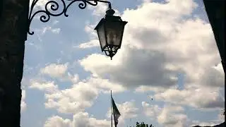 birds flying against the backdrop of the italian flag hd slow