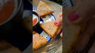 Instant Crispy Potato Triangles Recipe | Party Snack in 10 Mints 🤤
