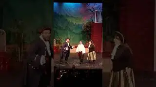 Almost 7 and a half minutes of Pirates of Panzance crack