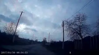 Два Солнца Музыка без авт прав I Am Running Down the Long Hallwa