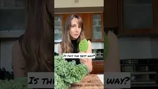 EAT THE STEMS! ​⁠@cookingforpeanuts they&rsquo;re nutritious too! How to chop kale for salad & meal prep