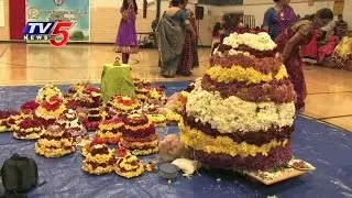 Telangana NRIs Celebrate Bathukamma In Detroit | USA Bathukamma Celebrations | TV5 News