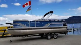 2017 Sylvan 8522 - Triple pontoon - 200hp less than 15 hours!!!