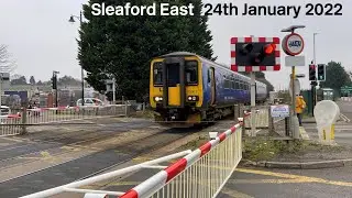 *Brand New Barriers* Sleaford East Level Crossing (24/01/2022)