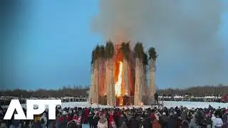 Россия поджигает ночь | Огромный &laquo;темный лес&raquo; охвачен огнем во время масленицкого ритуала | APT