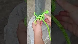 How to tie a clothesline knot
