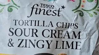 Crisplife - Tesco finest Sour Cream and Zingy Lime Tortilla Chips