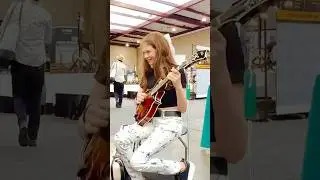 Fast PiCKiNG 🤩 with Friends #ibma #bluegrass
