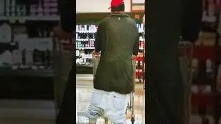 What is the cut off age for sagging your clothes