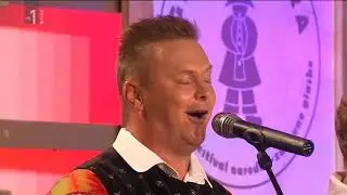 Srčni muzikanti - Poljubček dati je treba prav