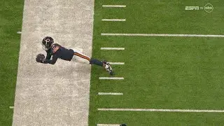 20-yard toe-drag swag reception comes via Allen's full-body extension