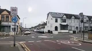 London Roundabout 30 Zone Ends at Ilford