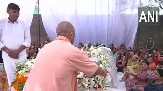 UP CM paid tribute to Shubham Dwivedi, who was killed in the #PahalgamTerrorAttack.