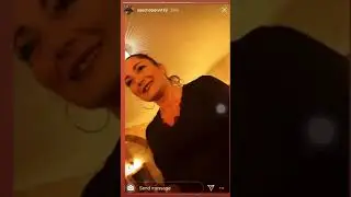 SSIO MIT FANS IM RESTAURANT
