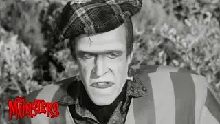 Herman the Golf Star | The Munsters