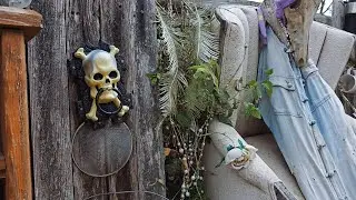 Creepy Abandoned Roadside Attractions & Oddities!