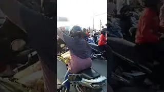 Ibu ibu yang ceroboh😓😂
