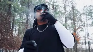 Strugglechildd -XX Chromosomes(Official Music Video)