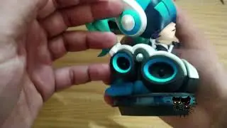 Review  DJ Sona XL Figure  - Riot Merch