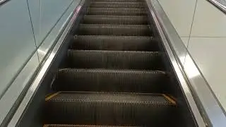 エスカレーター