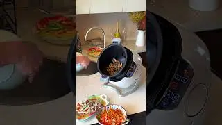 How much time do you think this home cooking robot could save you?  #lyroekitchen #food #cooking