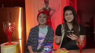Inspectorlemoncosplay Coffee and chatting   Twitch September 7, 2021 part 2