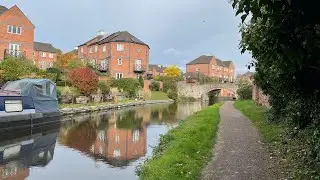 Exploring the Staffordshire and Worcestershire Canal