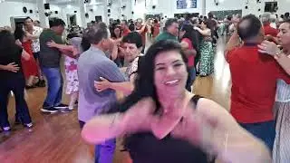 Grande Baile no Valdir Trentin clube do Vovô em Chopinzinho Paraná(com marcos e margarida)