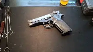 Smith and Wesson 59 9 мм &mdash; Разборка и чистка