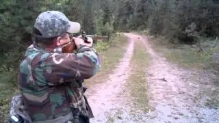 Shooting a 58 Caliber Smoothbore Flintlock Musket