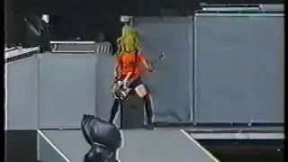 White Zombie (live) - Monsters of Rock Fest., Donington Park, Castle Donington, UK (Aug. 26, 1995)