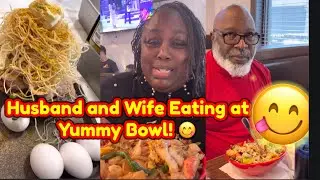 Супруги едят в Yummy Bowl! 😋